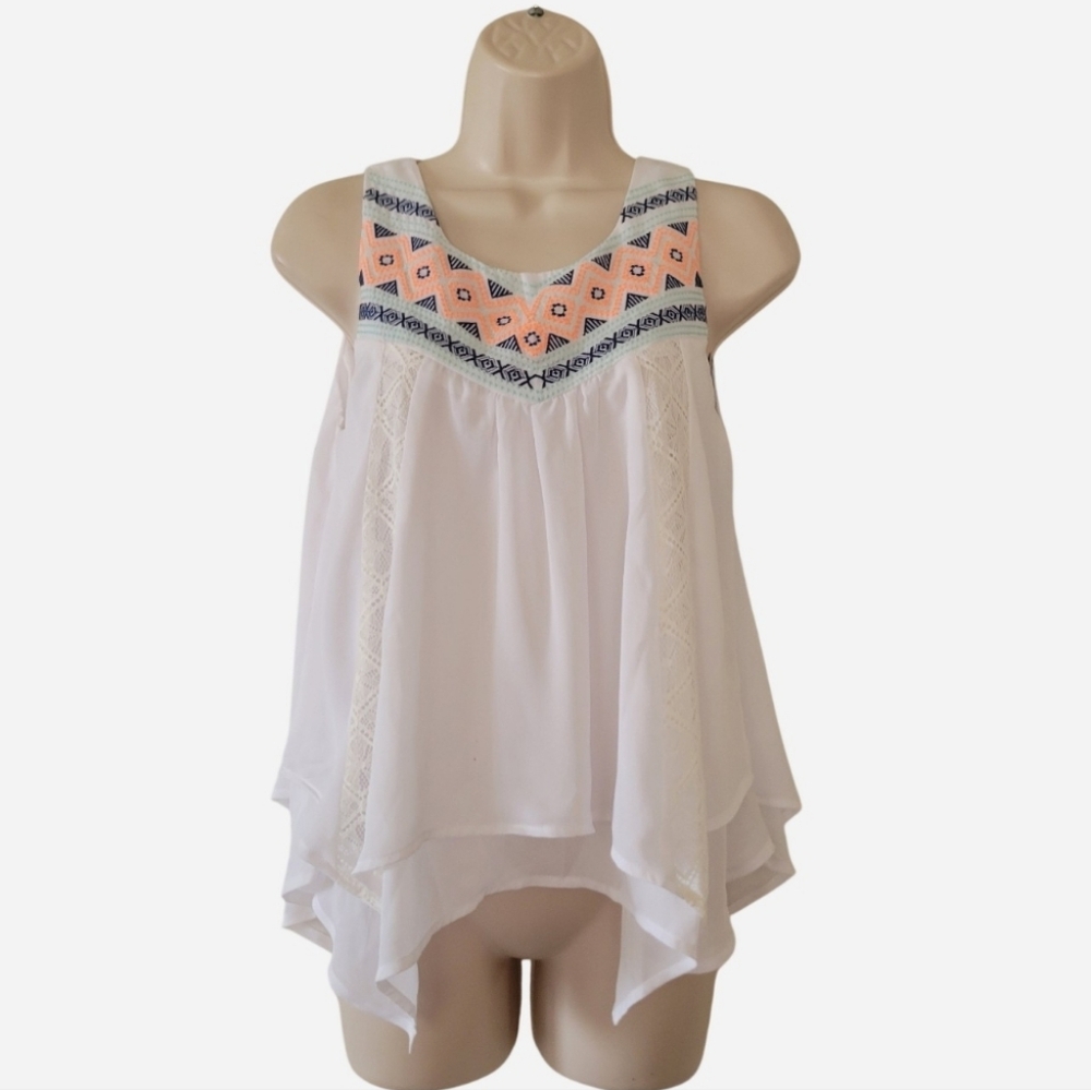 Boho Flowy White Layered Sleeveless Blouse
